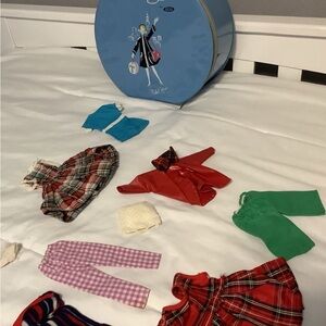 Ideal Tammy case clothing bundle